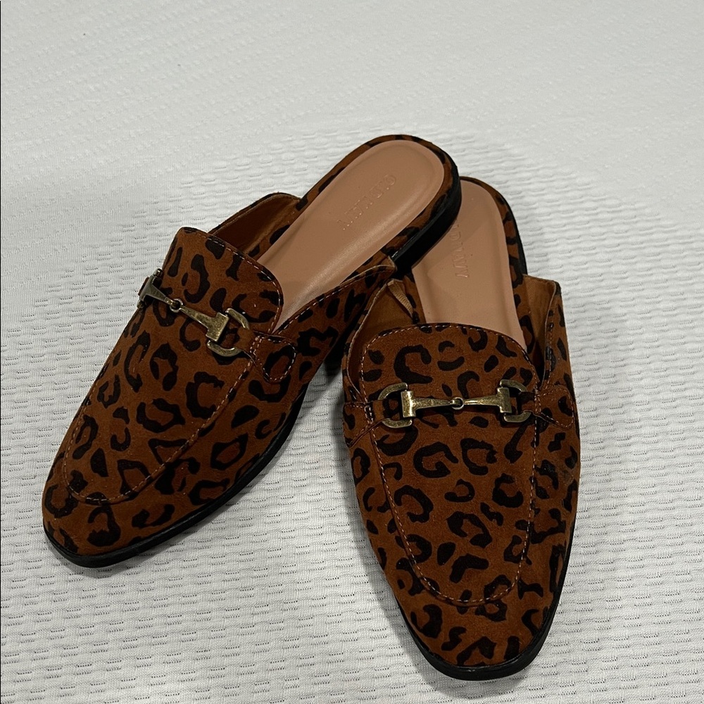 Leopard Print Loafers with Gold Accent